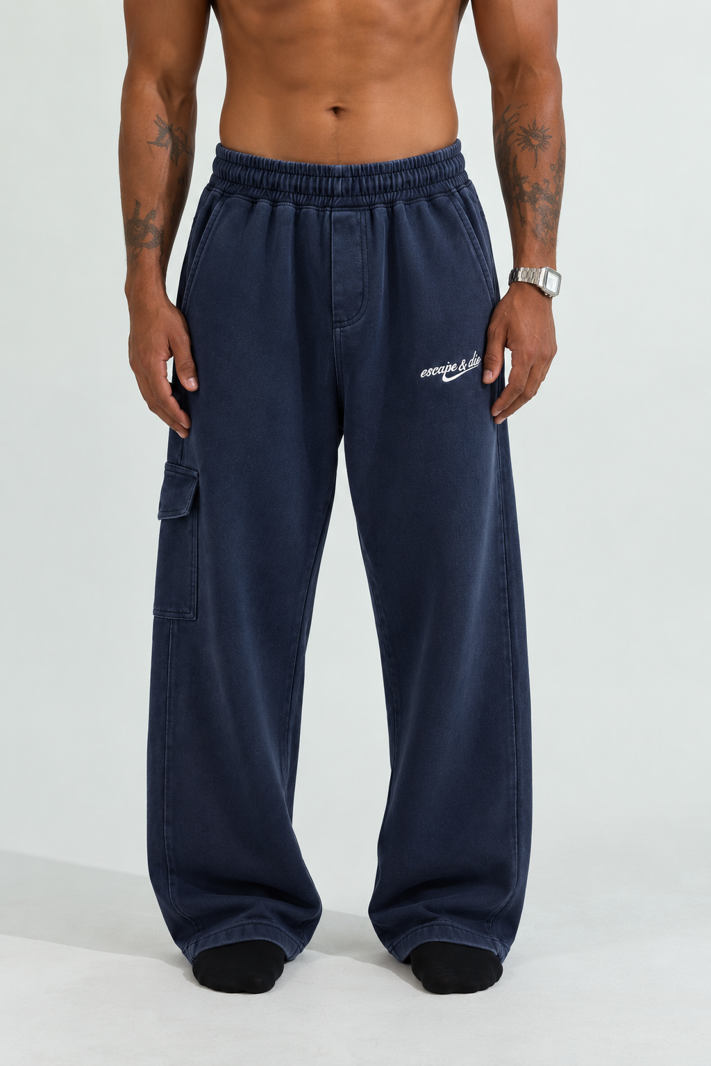 LAST ESCAPE SWEATPANT (NAVY BLUE)