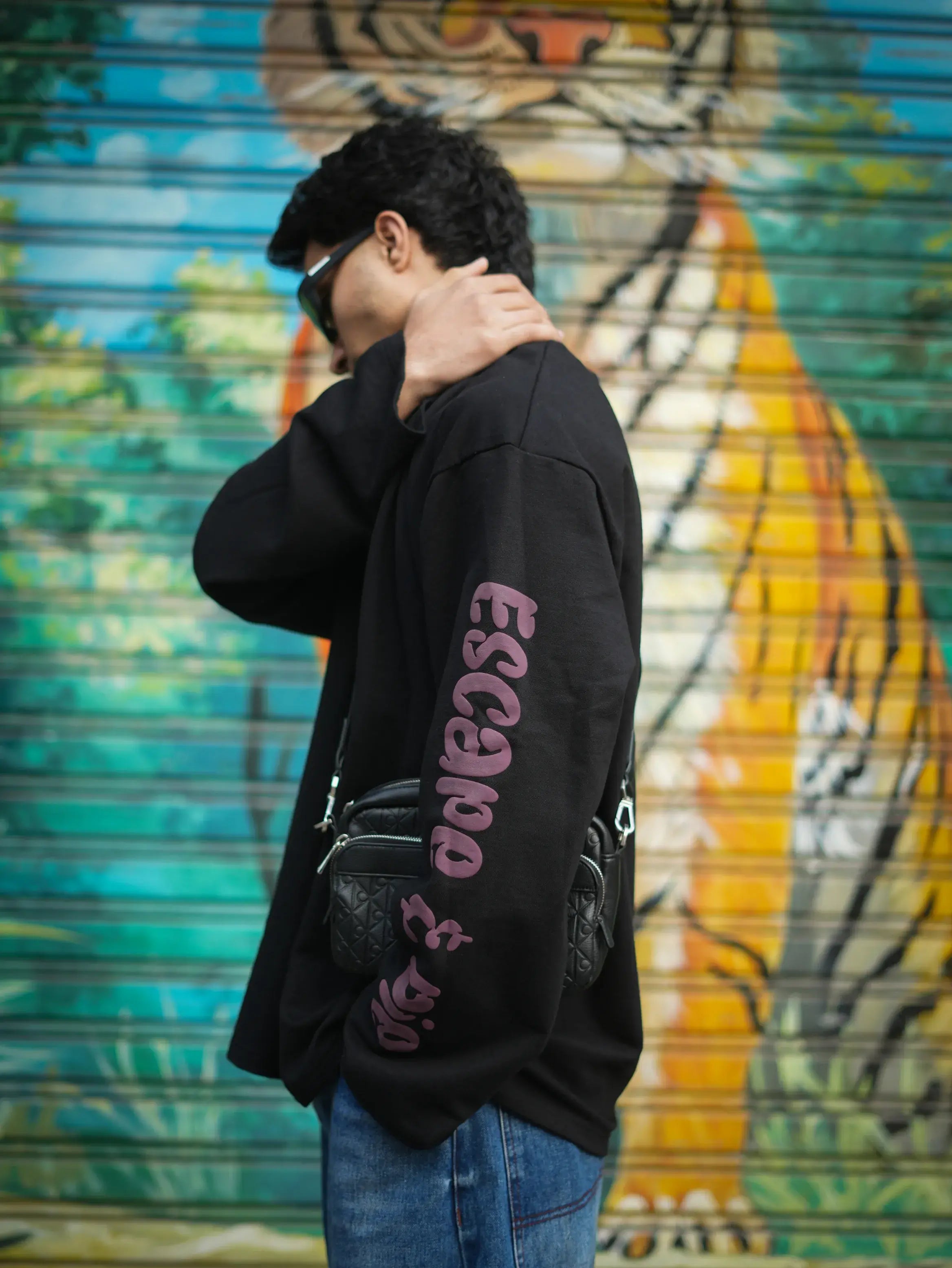 Snake & Knife Sweatshirt-thumbmail-3