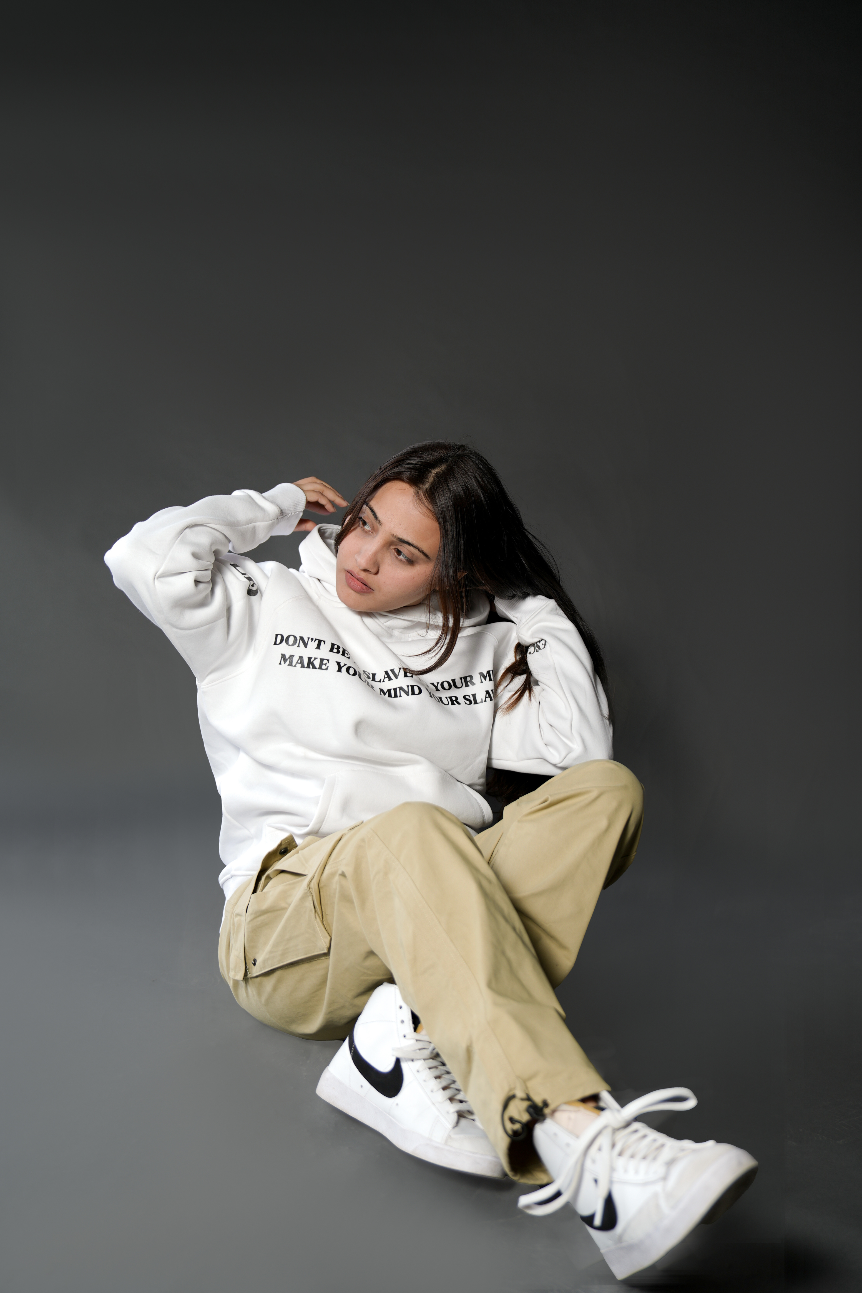 6 Pocket Cargo pants - Regular Fit