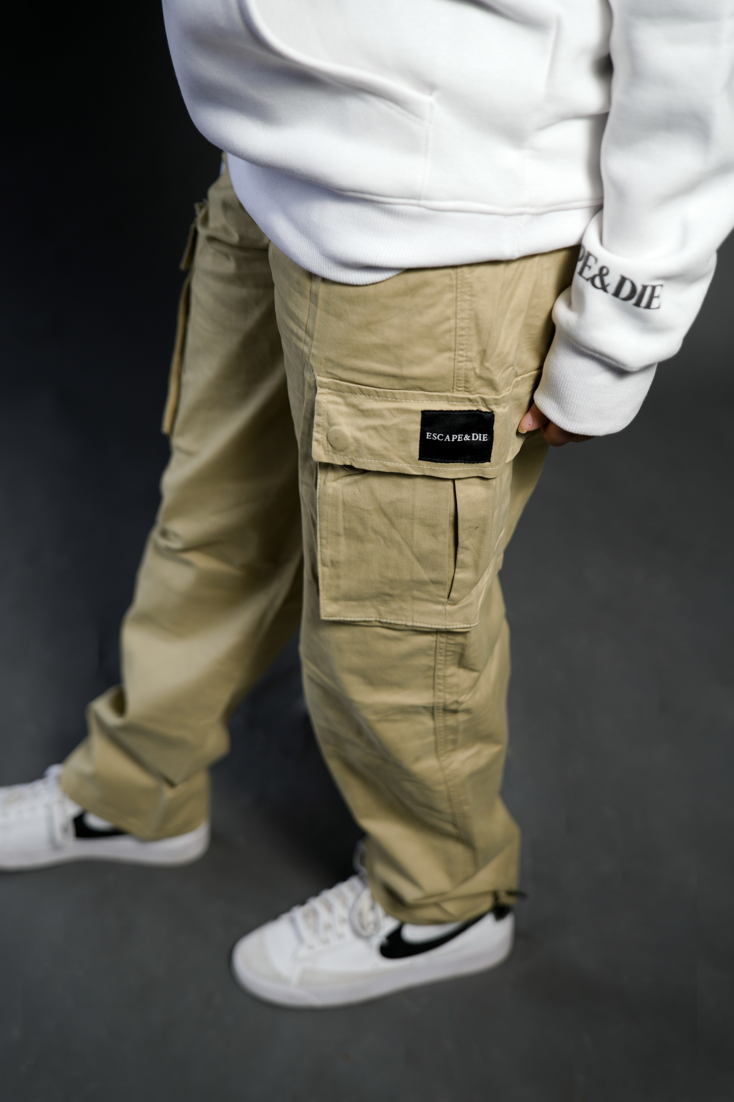 6 Pocket Cargo pants - Regular Fit